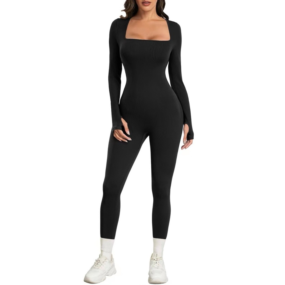 Seamless Black Long Sleeve Bodysuit NWOT